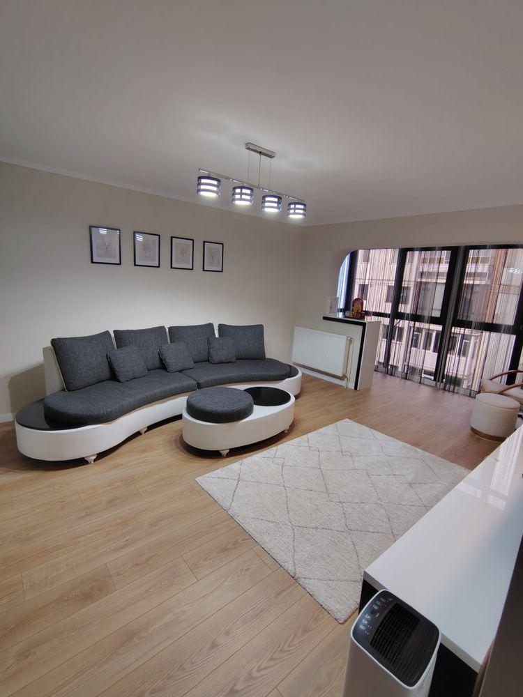 Proprietar - Vând Apartament 3 Camere, 72 mp, Micro 5 - Balaban, Etaj 3/4