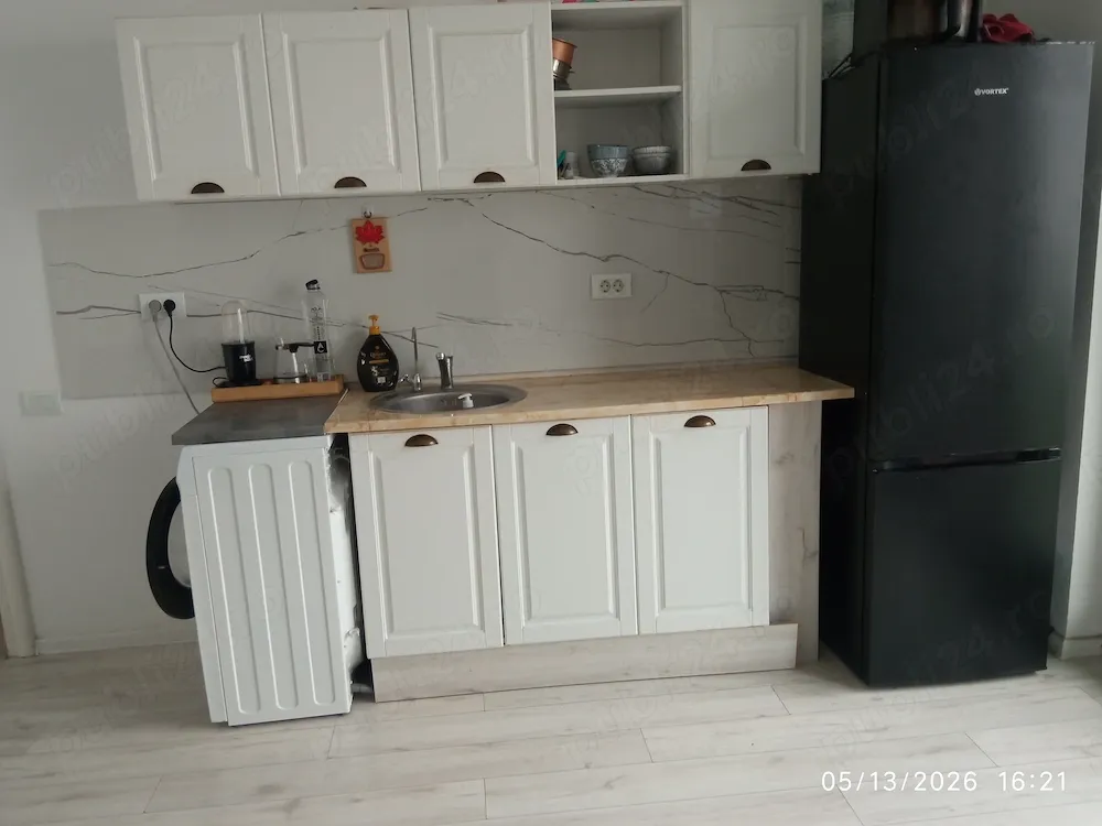 Vând apartament 2 camere