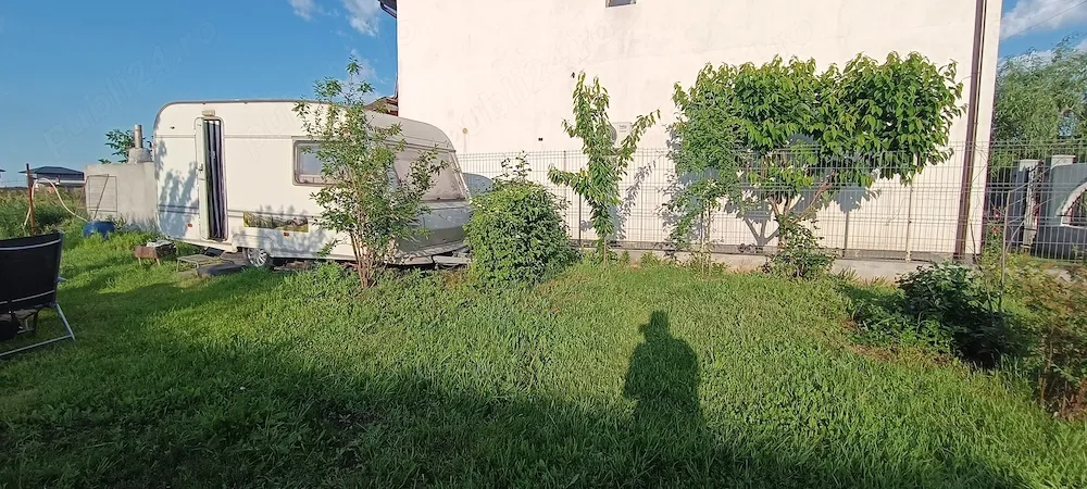 De vânzare teren in Cartierul Florilor la granița cu sectorul 5 - imagine 1