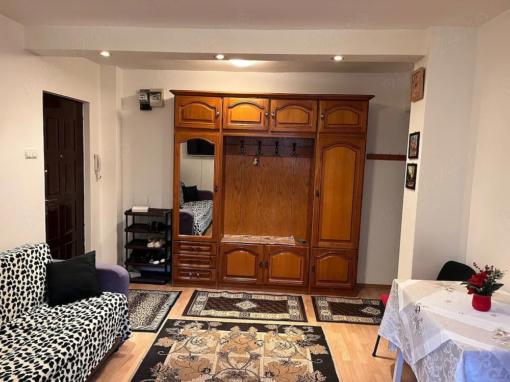 Dau în chirie apartament în Mărăști, Cluj-Napoca