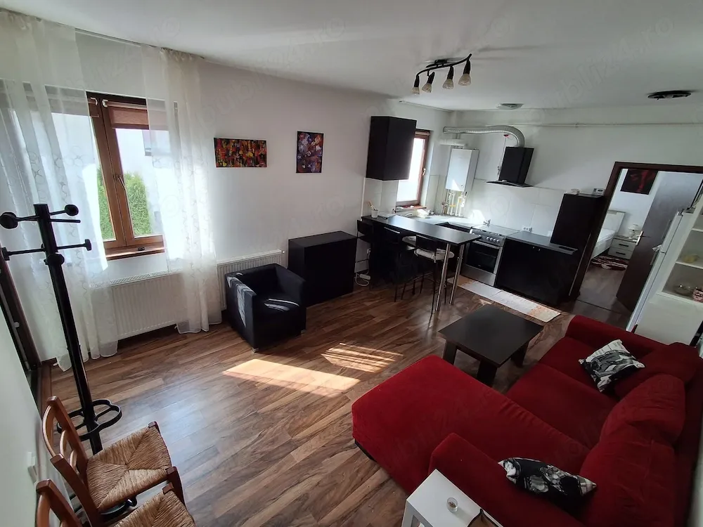Vând Apartament Sanpetru Rezidence