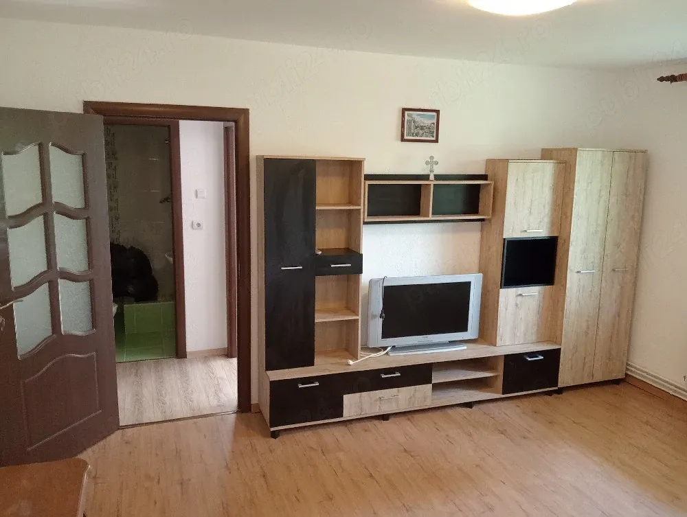 apartament de închiriat