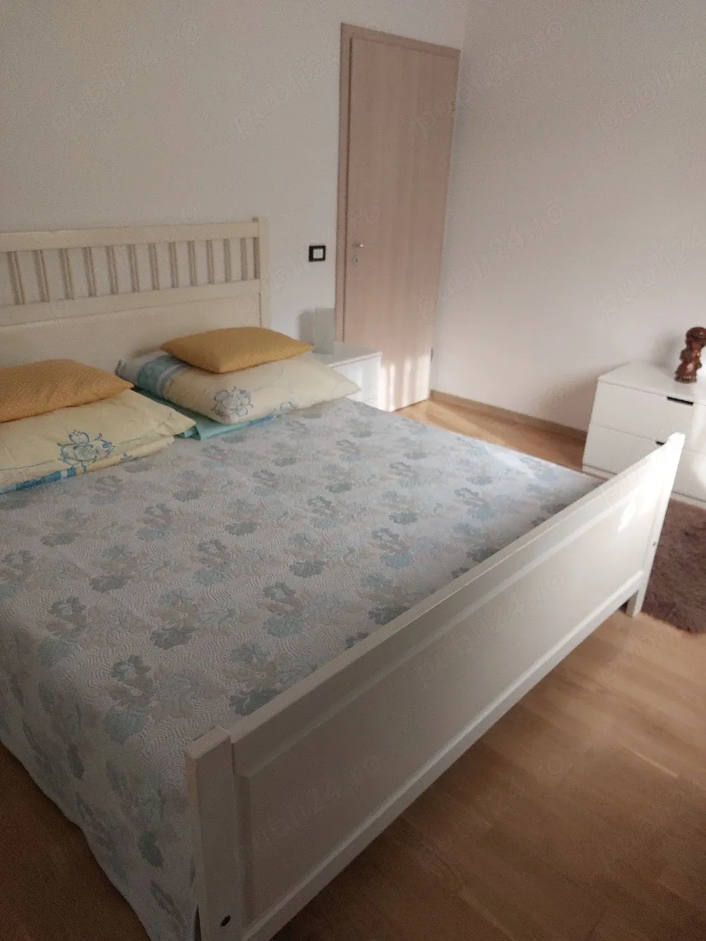 Închiriez apartament - imagine 1