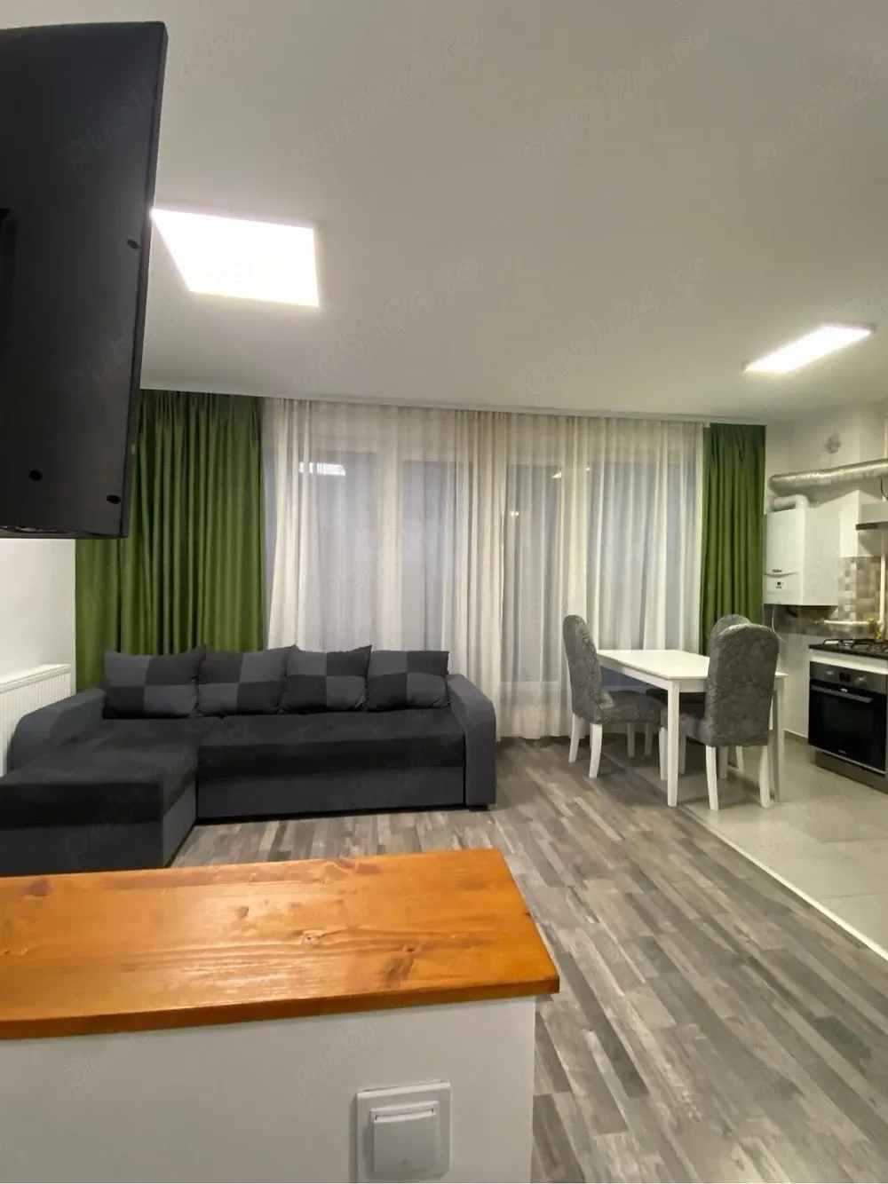 Închiriez apartament duplex-zona Coresi - imagine 1