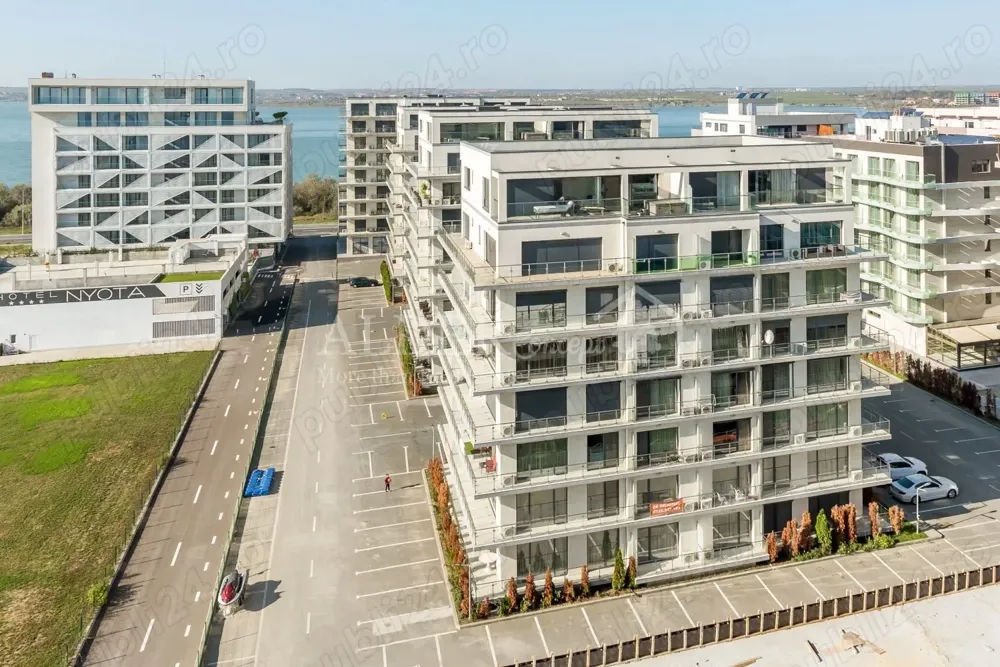 Proprietar inchiriez apartament 2 camere mobilat cu parcare pazita in Mamaia DE SILVA RESIDENCE