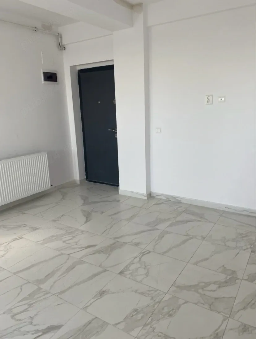 vand apartament 3 camere zona Magnolia