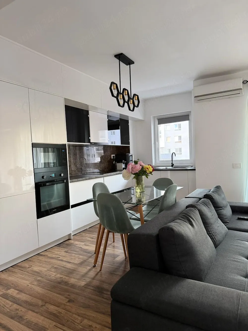 Apartament de închiriat 3 camere
