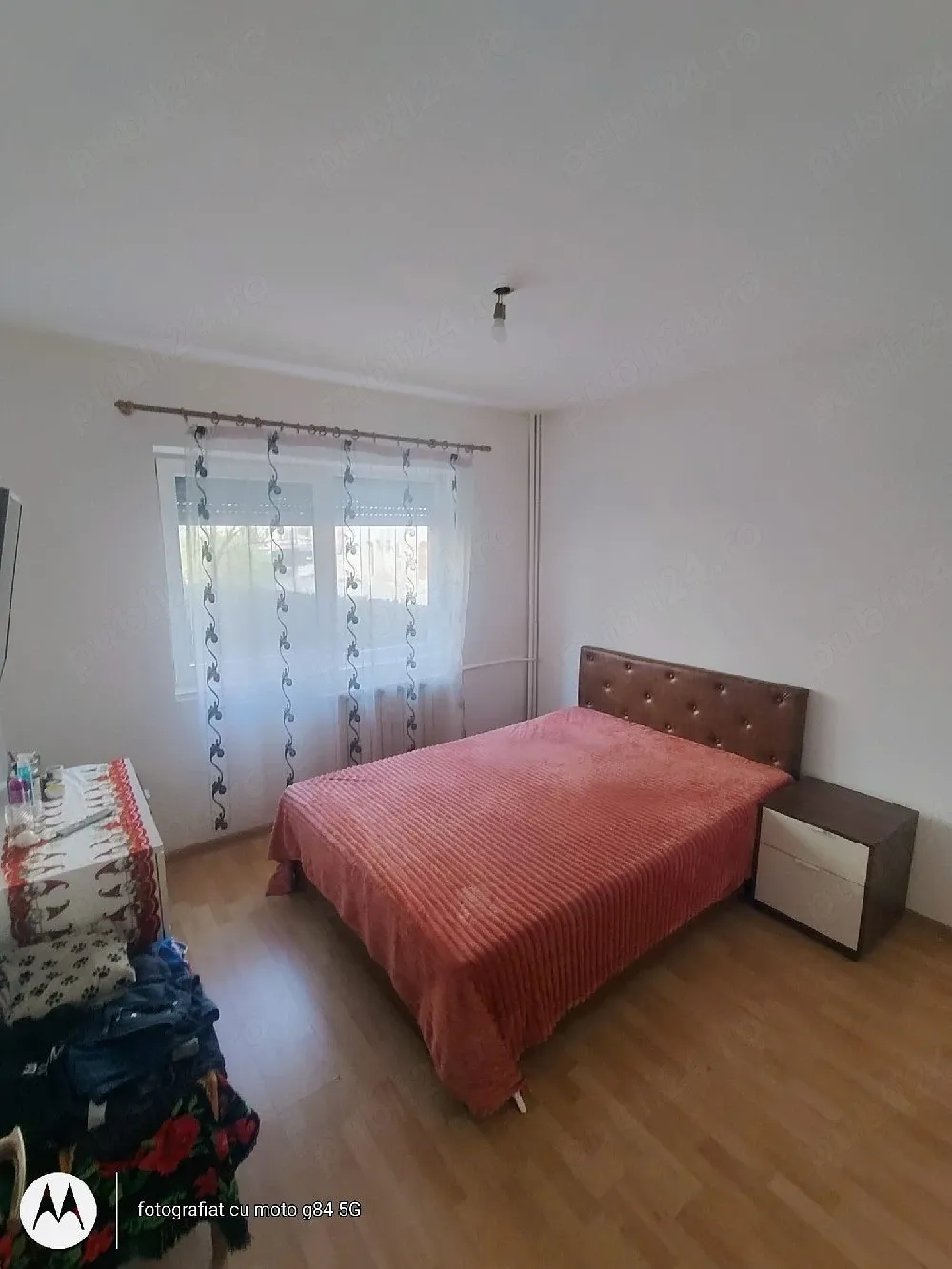 Vand apartament 3 camere