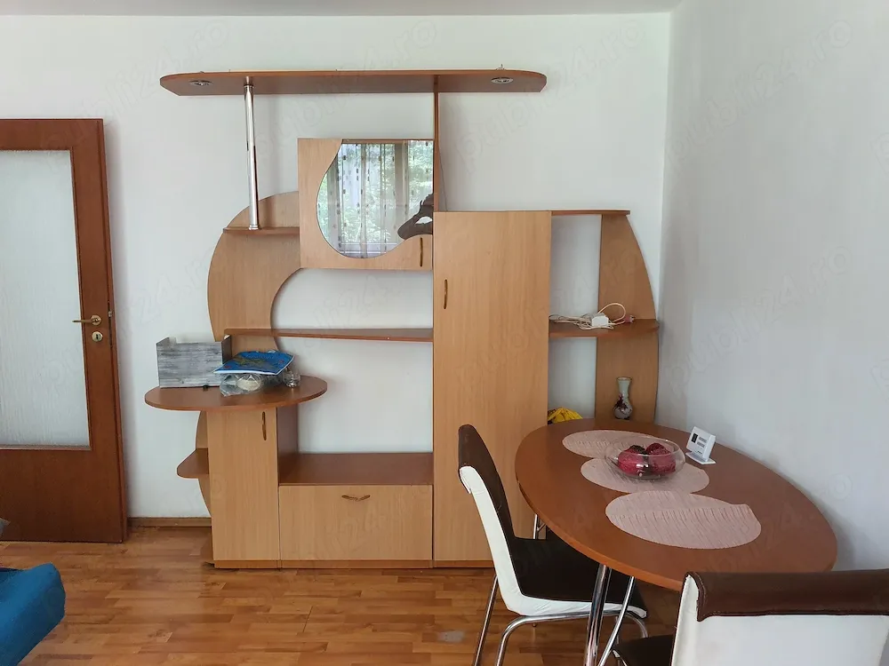 inchiriez apartament 2 camere semidecomandat