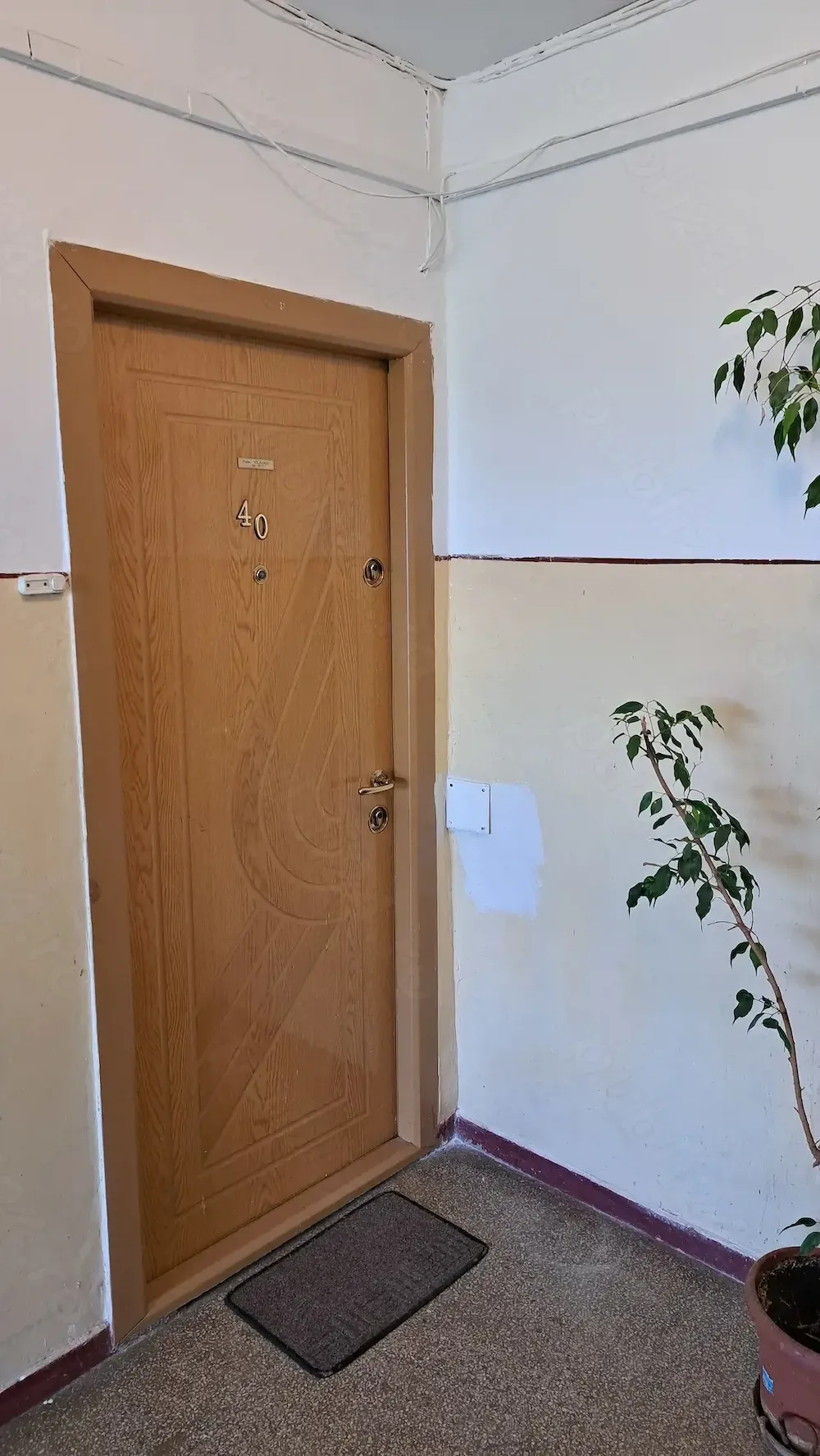 Vand apartament 3 camere - imagine 1