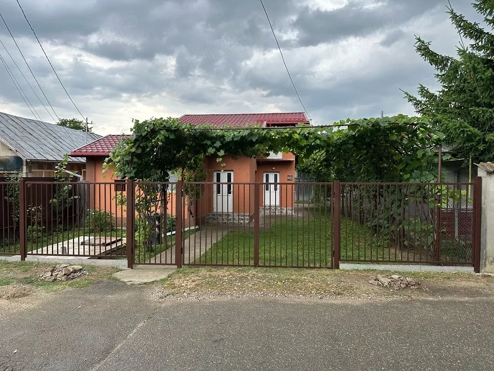 Vand casa in Tatarani Prahova - imagine 1