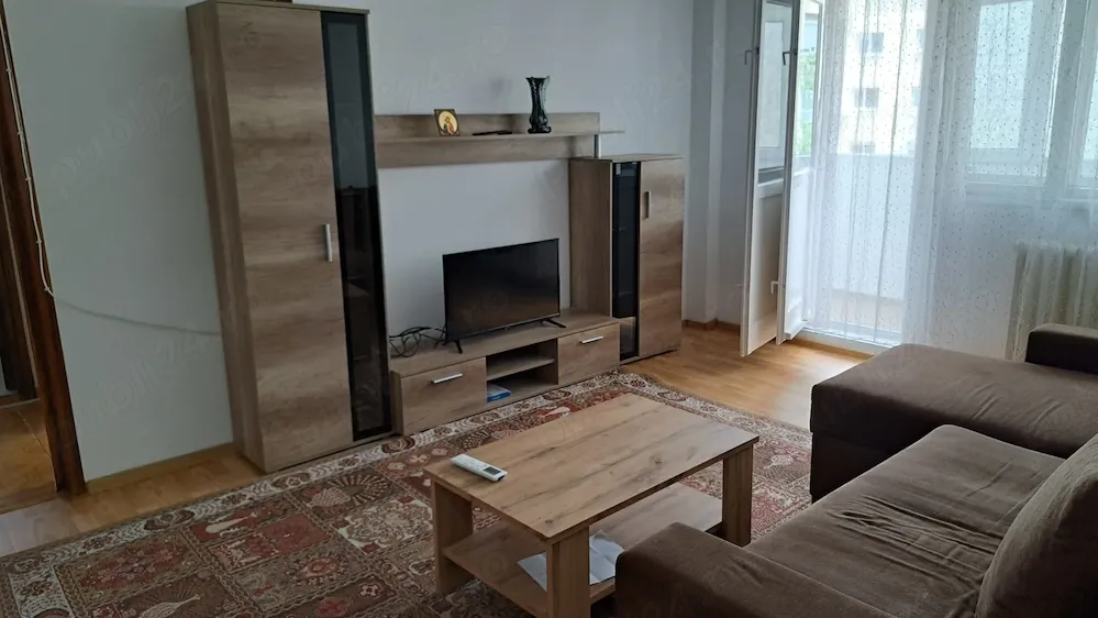 Proprietar închiriez pe termen lung apartament 2 camere zona Teiul Doamnei