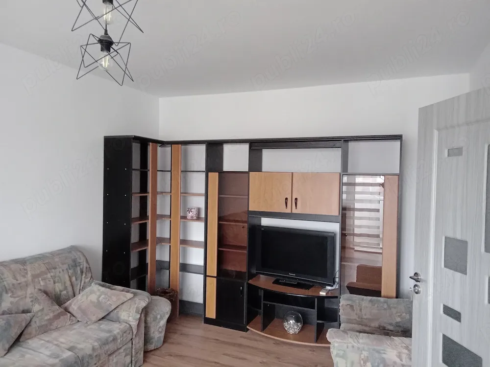 Inchiriez apartament 2 camere decomandat, zona Dristor - Ramnicu Sarat - imagine 1