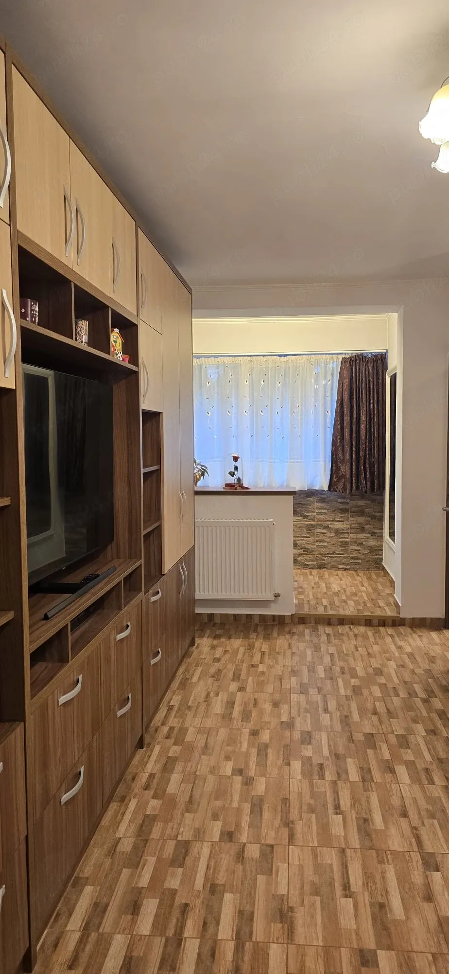 Garsonieră decomandată, renovată și mobilată complet | Etaj 1 | Sălăjan - 7 minute metrou