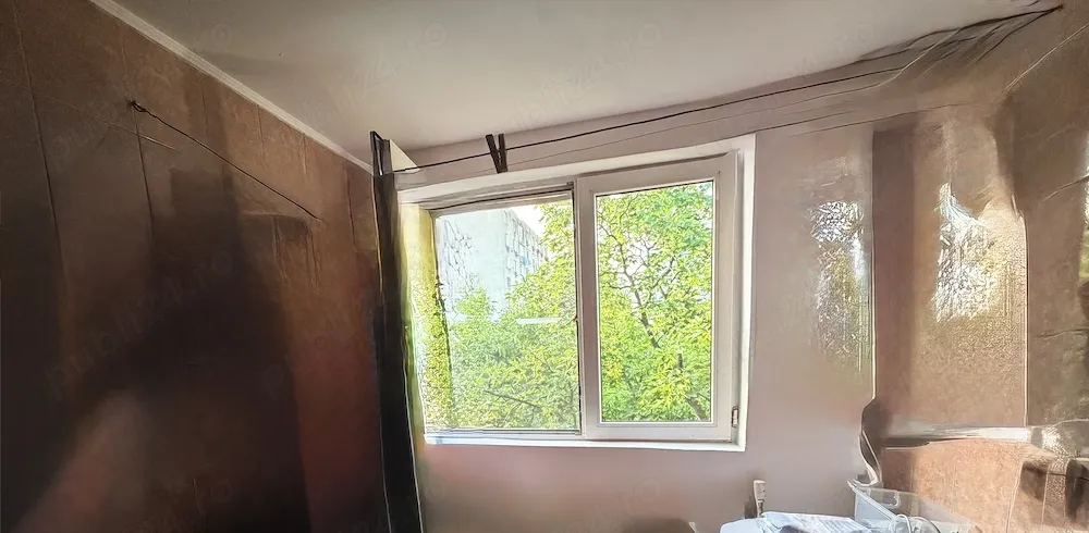 De vânzare două Garsoniere . Sălaj sector 5