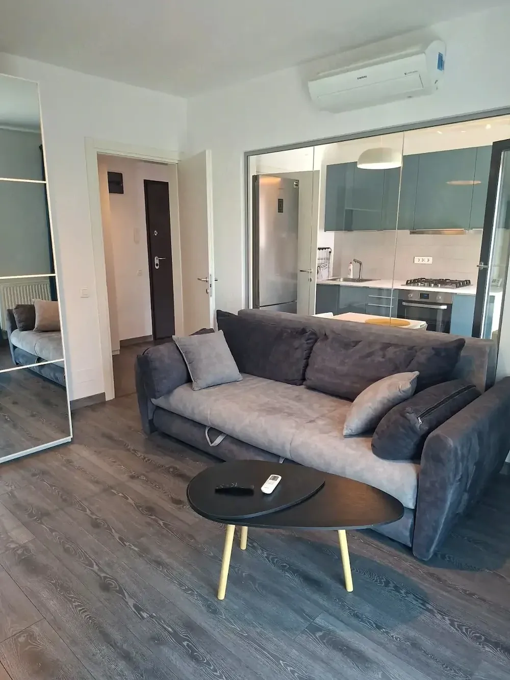 Inchiriere garsoniera 21 Residence parcare inclusa