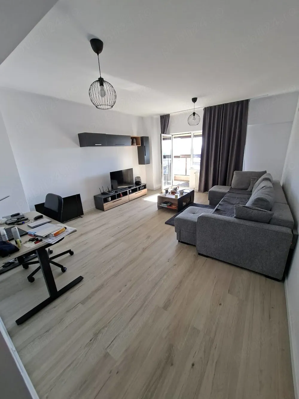 Proprietar - Apartament 2 camere spațios (66mp utili), Etaj 12 + Parcare Subterana