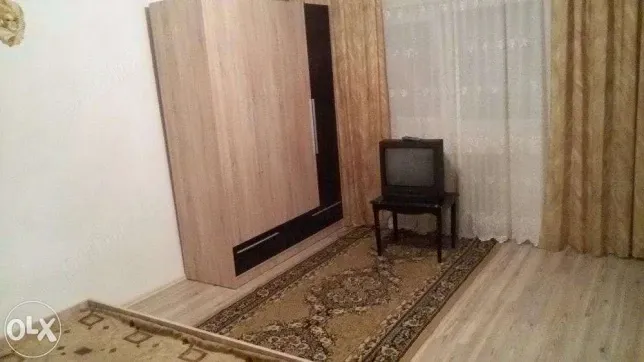 Apartament 1 Cameră Decomandat la 15 min pe jos de PALAS - imagine 1