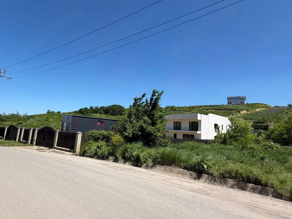 P.F casa Duplex cu 1800mp2- la un 1Km de la fostul Dedeman langa Scoala Hlincea - imagine 1