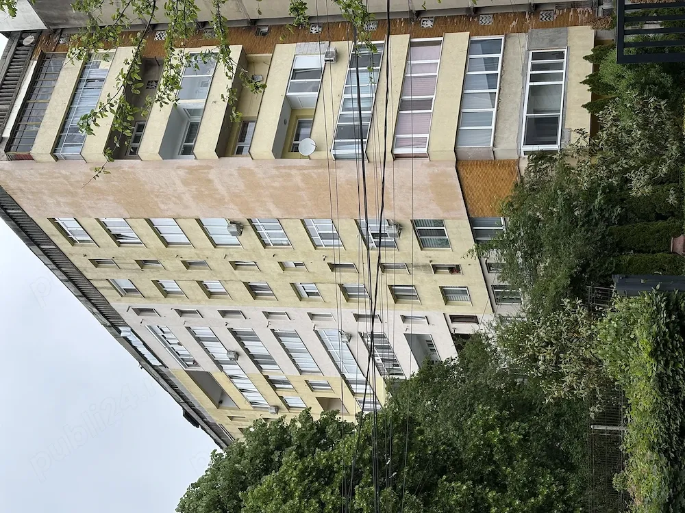 Apartament cu 3 camere - imagine 1