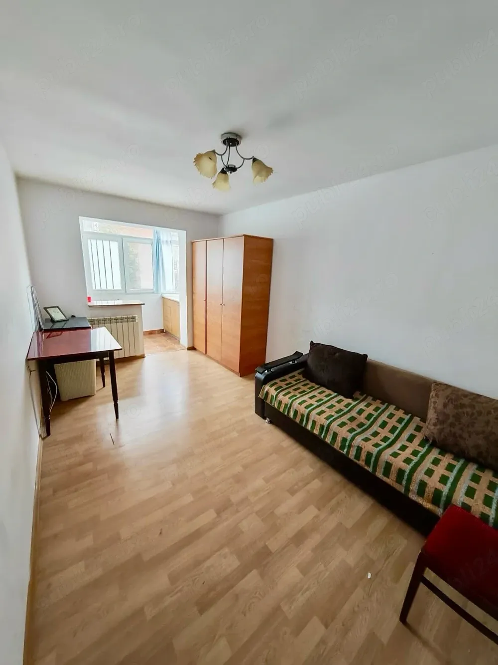 Vand Garsoniera zona Tic Tac ostroveni 29m2 Etaj 1 - imagine 1