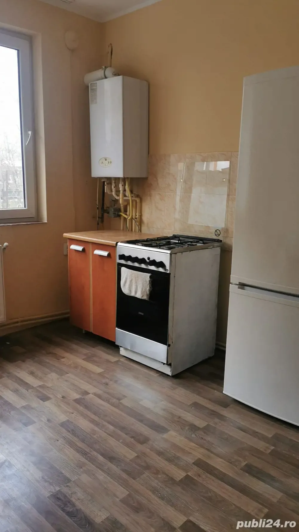 inchiriez apartament 2 camere - imagine 1
