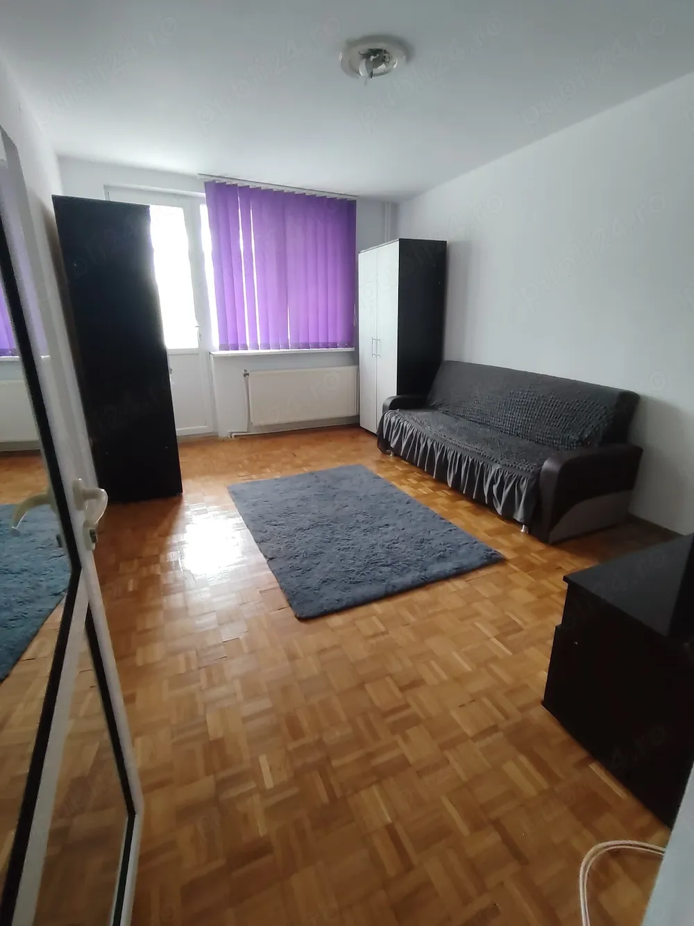 Vand apartament 2 camere - imagine 1