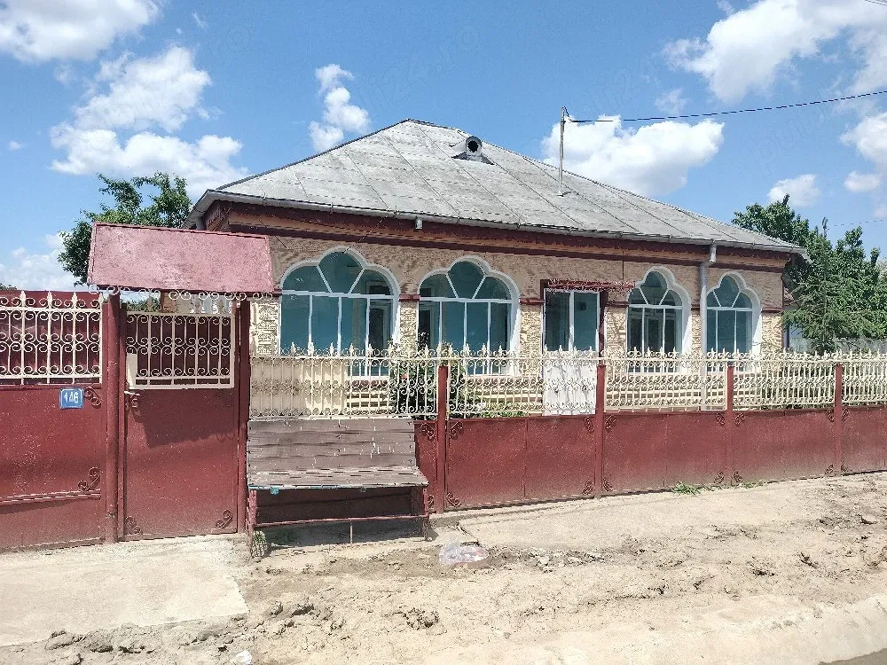 Vând Casă în Comuna Gropeni județul Brăila - imagine 1