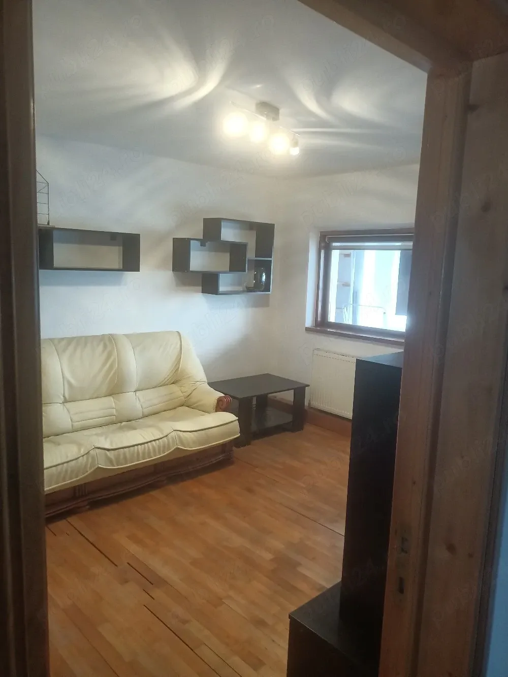 ofer spre inchiriere apartament 3 camere  Bacău, zona  Nord
