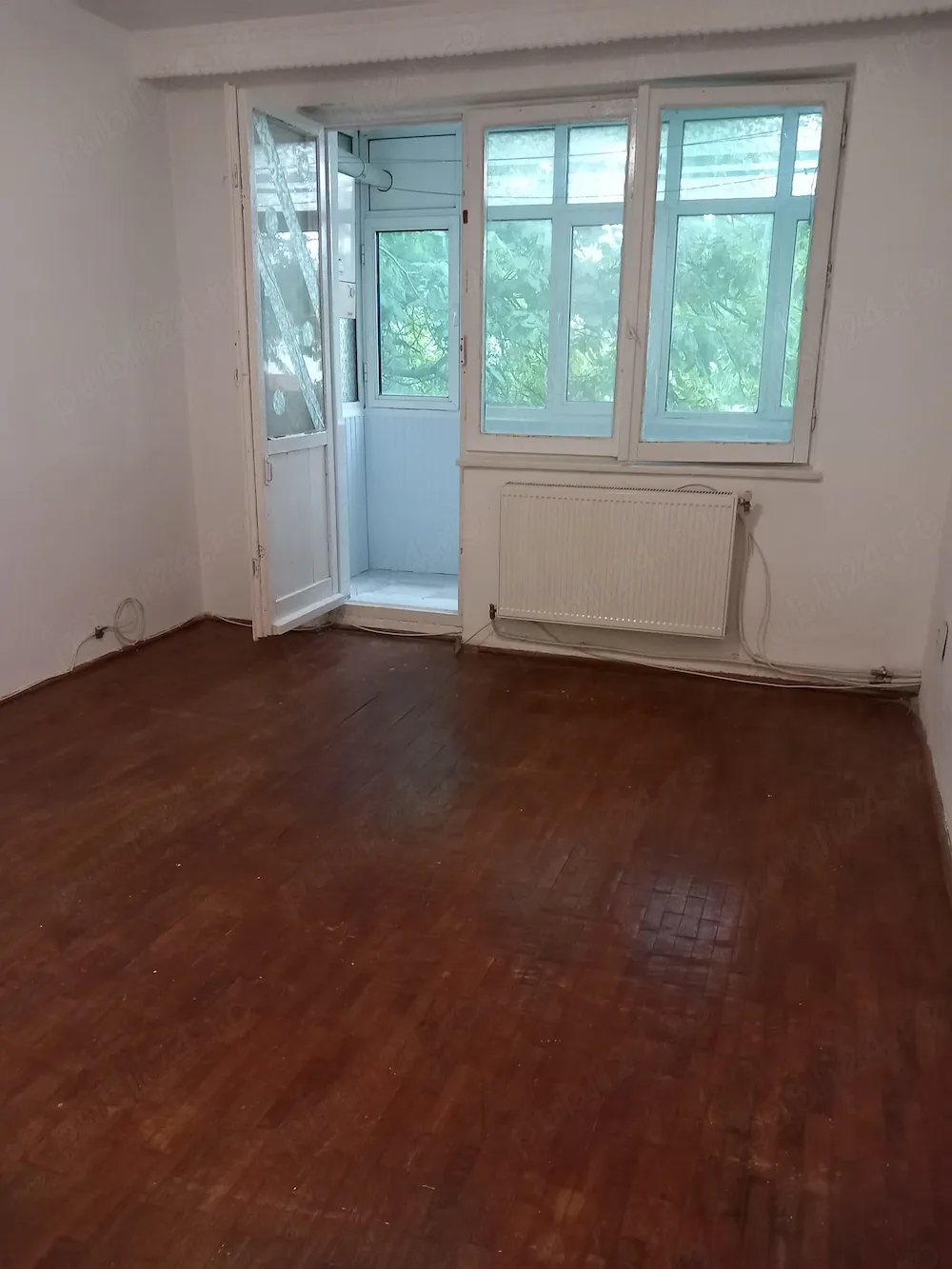 proprietar- inchiriez apartament