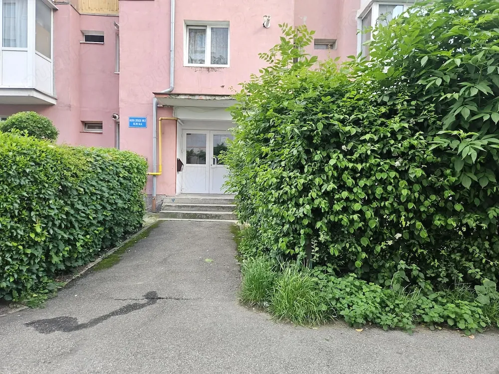 Vand apartament - imagine 1