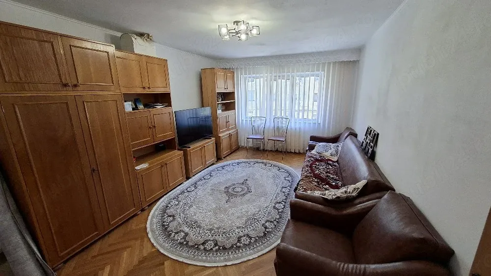 inchiriez apartament