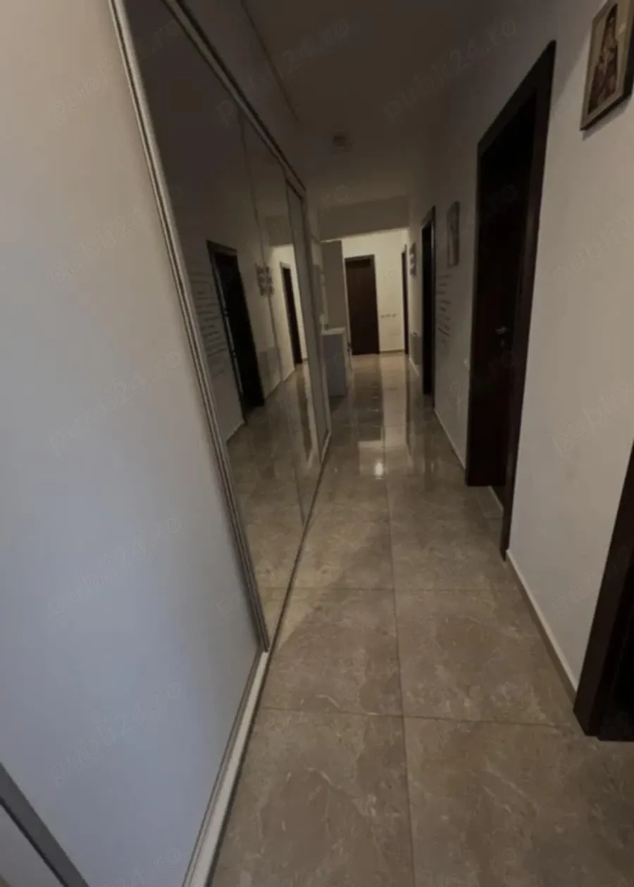 Se da spre inchiriere camera intr-un apartament cu 3 camere!