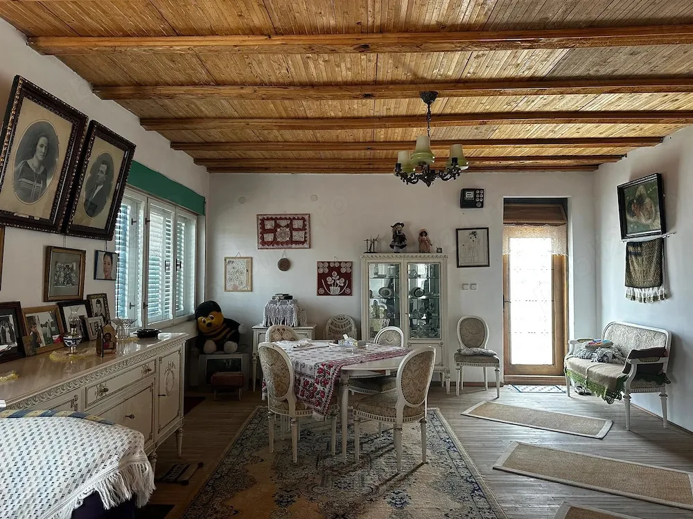 Casa vanzare sat Buciumeni judet Dambovita - imagine 1