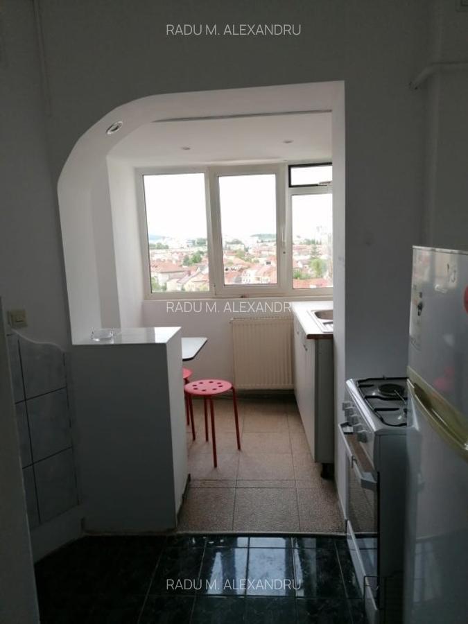 Vand  apartament  o camera