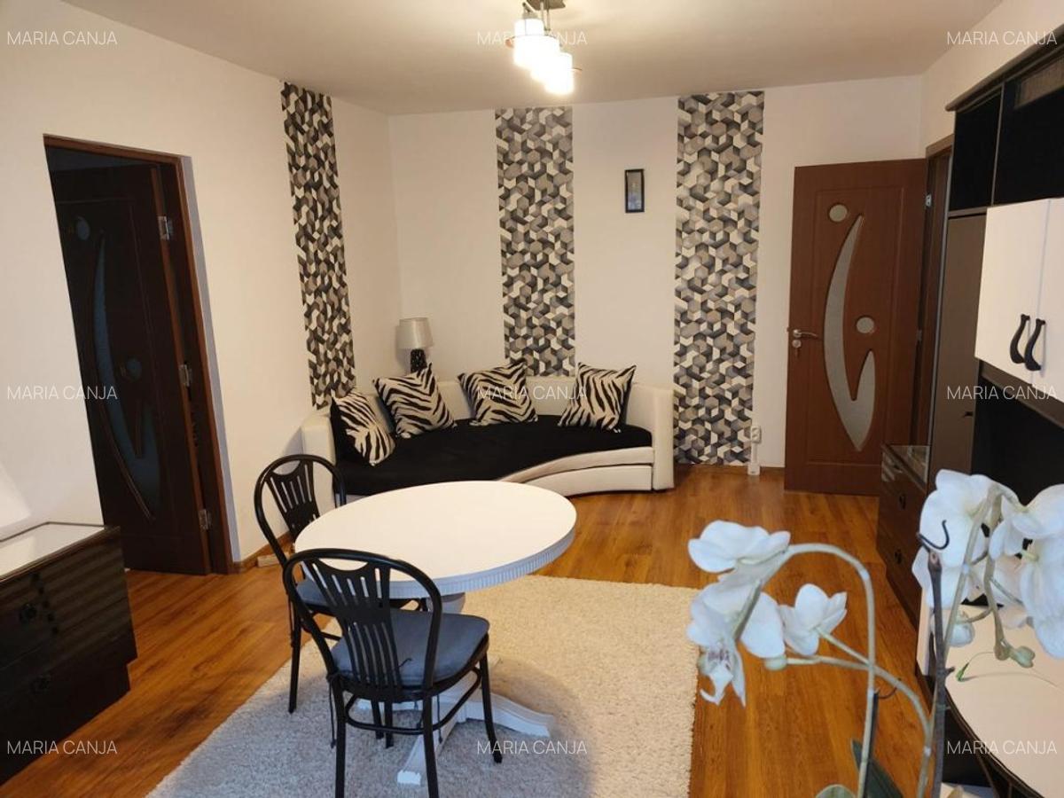 Proprietar inchiriez apartament 2 camere