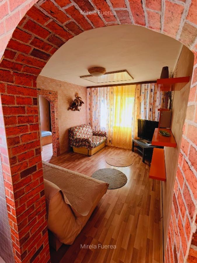 Apartament 2 camere,cochet,independent termic,aproape de mare si Sat vacanta