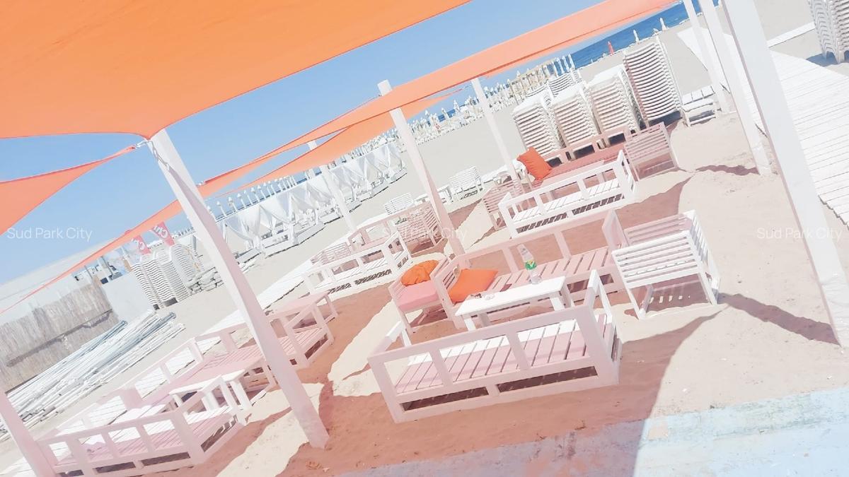 Terasa Statiunea Mamaia,malul marii-Zona Golden Palace-Complex Dorulet