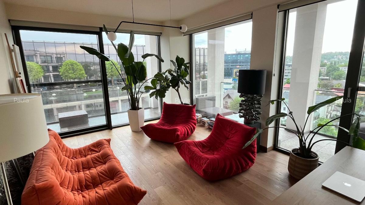 Apartament de lux, terasă spectaculoasă - vedere spre Palatul Culturii