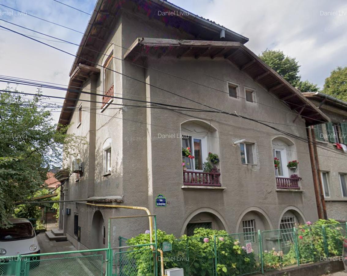 APARTAMENT RENOVAT 2 CAM DEC CU GRADINA LA VILA PARTER, SINGUR PE ETAJ