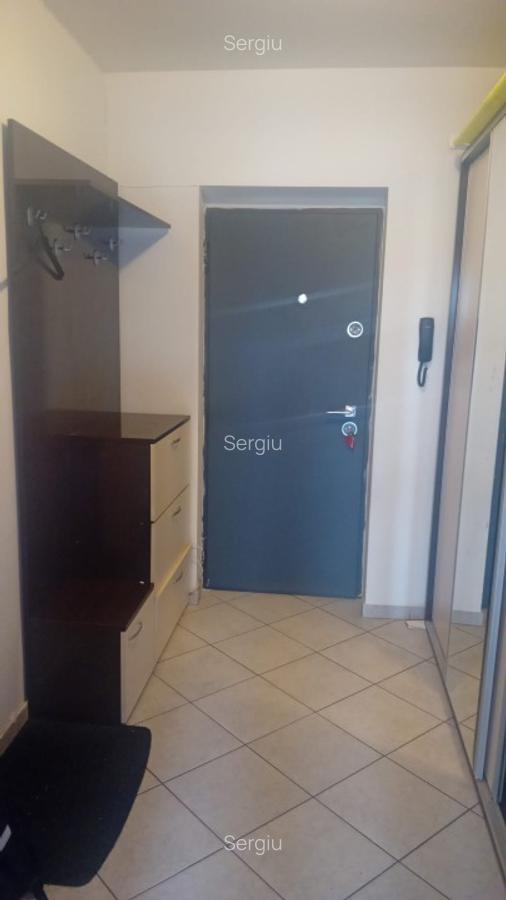 Propietar - inchiriez apartament 2 camere decomandat
