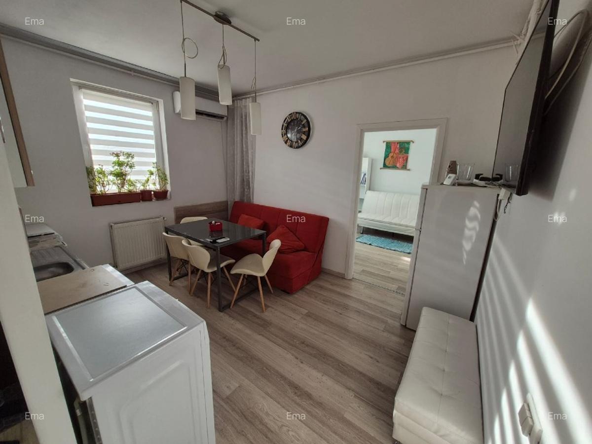 2 camere,zona Uranus/5 min pe jos Palatul Parlamentului/Catedrala/Contract Anaf