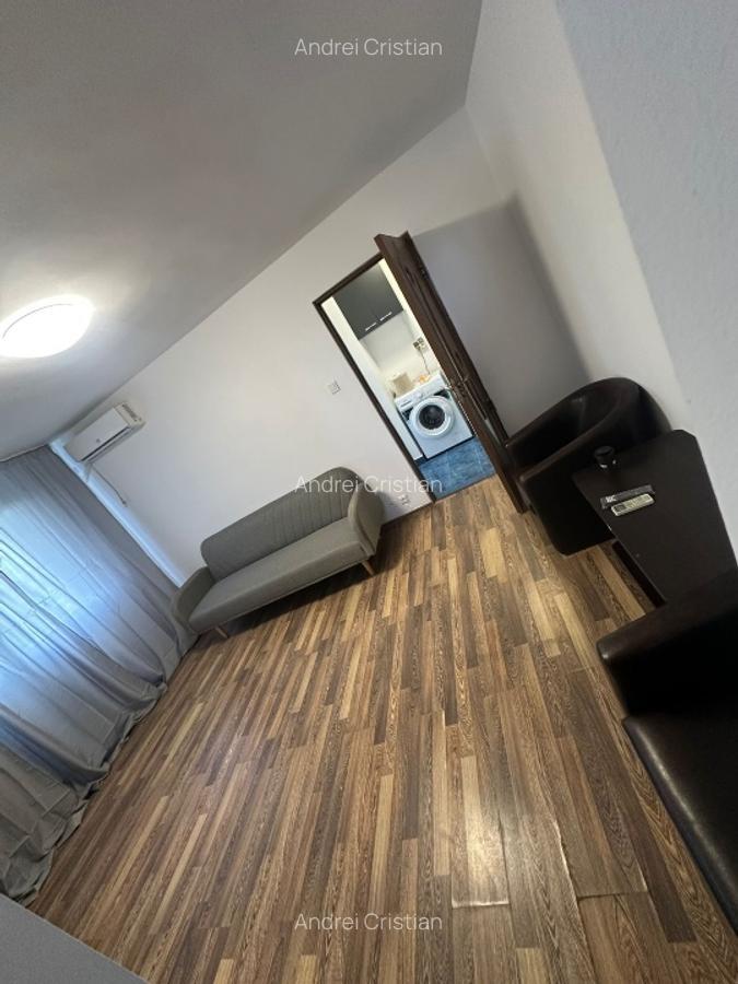 Închiriez apartament 2 camere - Romancierilor