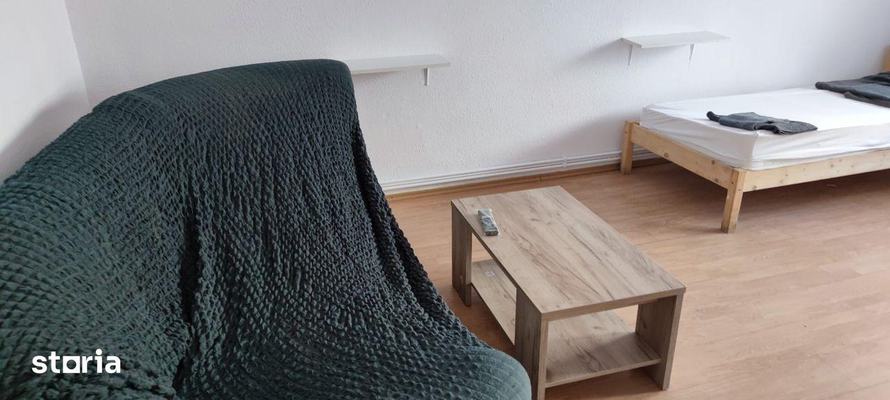Vand apartament cu 3 camere COMISION 0 - imagine 1