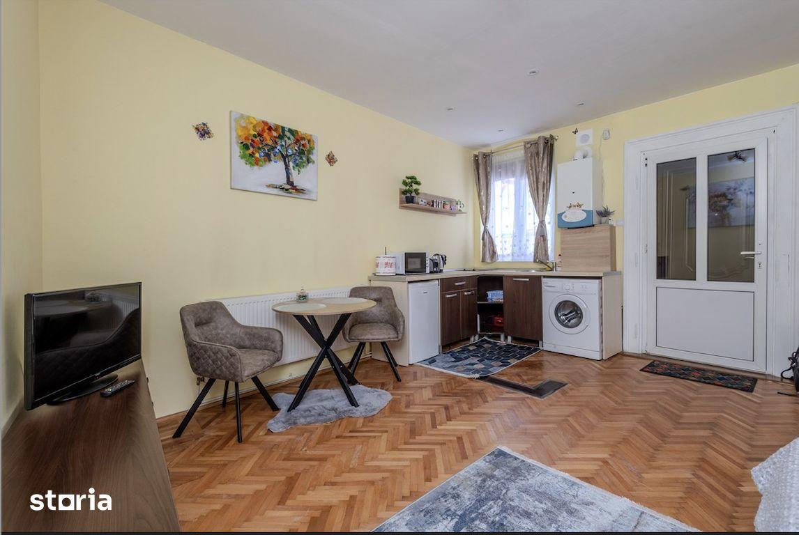 Garsonieră cu terasă proprie, aproape de centru, 36 mp