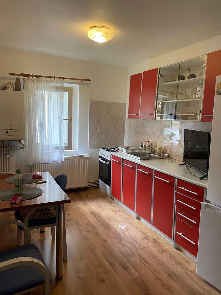 Ofer spre inchiriere Apartament in zona Racadau