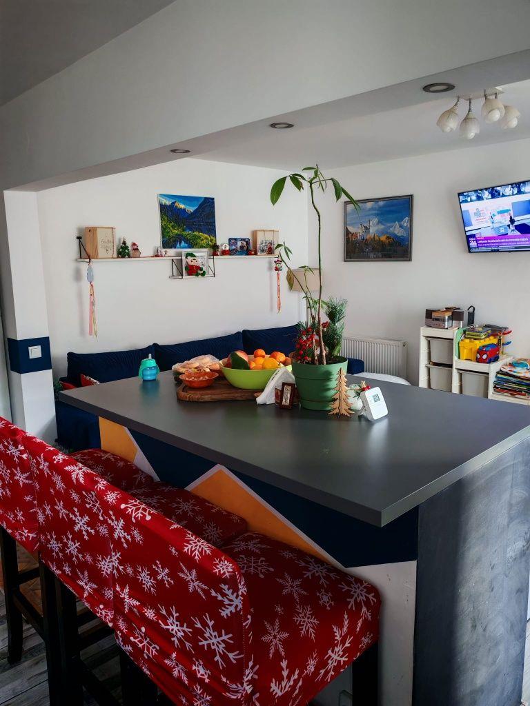 Proprietar -inchiriez apartament 3 camere, ideal pentru familie- zona Astra Brasov