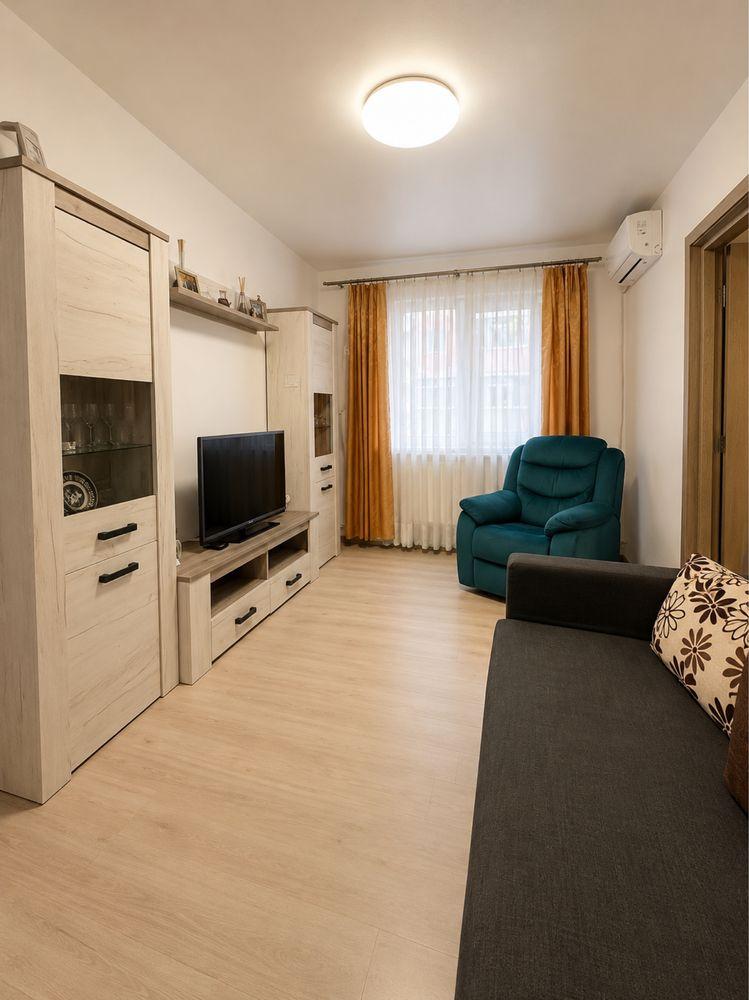 Apartament 2 camere, parter, zona Casa de Cultură – Constanța