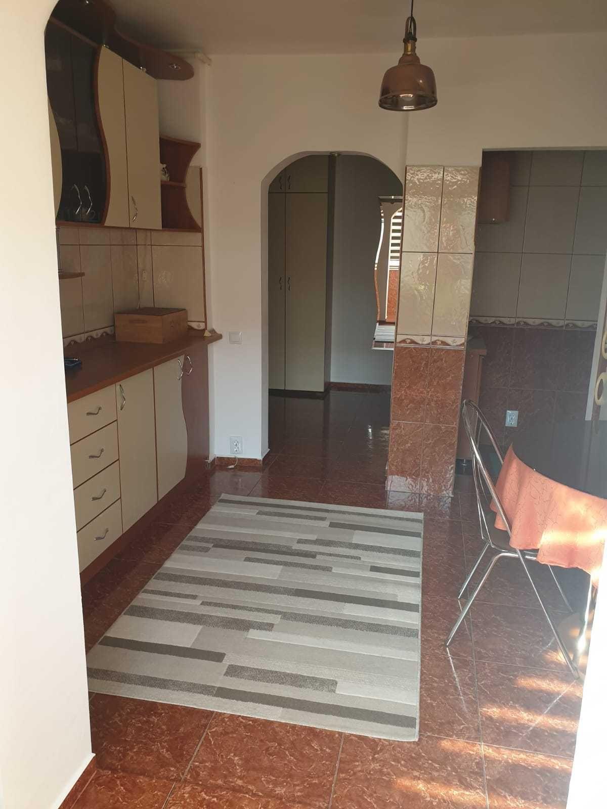 apartament de inchiriat - imagine 1