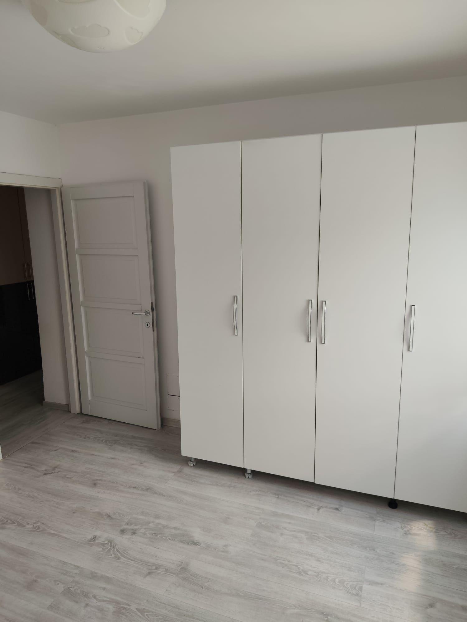 Vand ap 2 camere Pb etajul 1